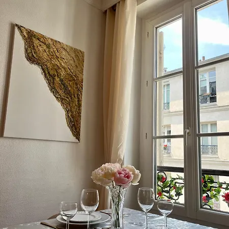 Appartamento Magnifique 2p Avec Vue Sur Le Sacré Coeur Parigi